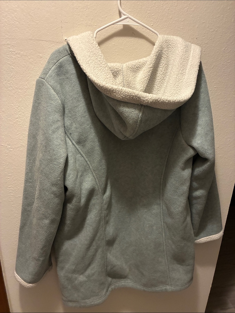 D&CO Jacket - Picture 4 of 4